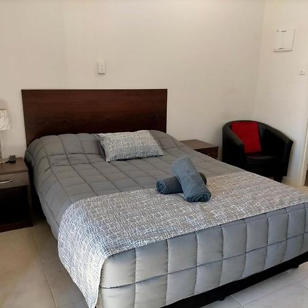 Derby Lodge Self Contained Apartments Luaran gambar